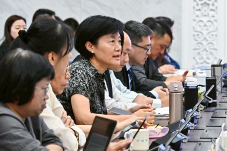 2025年4月30日行政院長卓榮泰主持行政院性別平等會第32次委員會議。 _3_.jpg